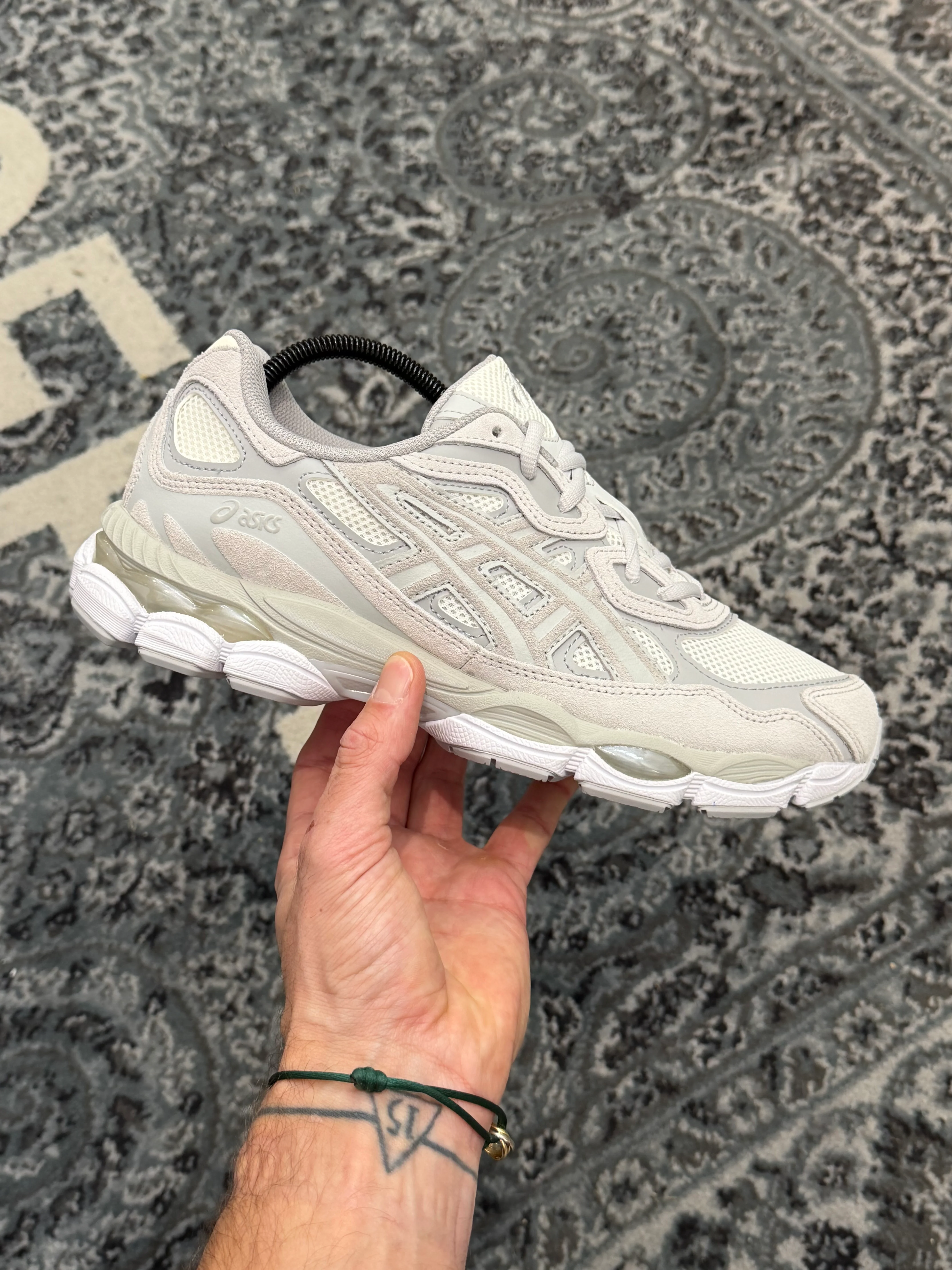 ASICS Gel-NYC Cream Cloud Grey - Image 2