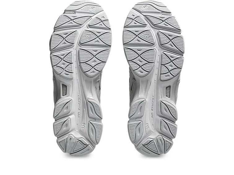 ASICS Gel-NYC Cream Cloud Grey - Image 8