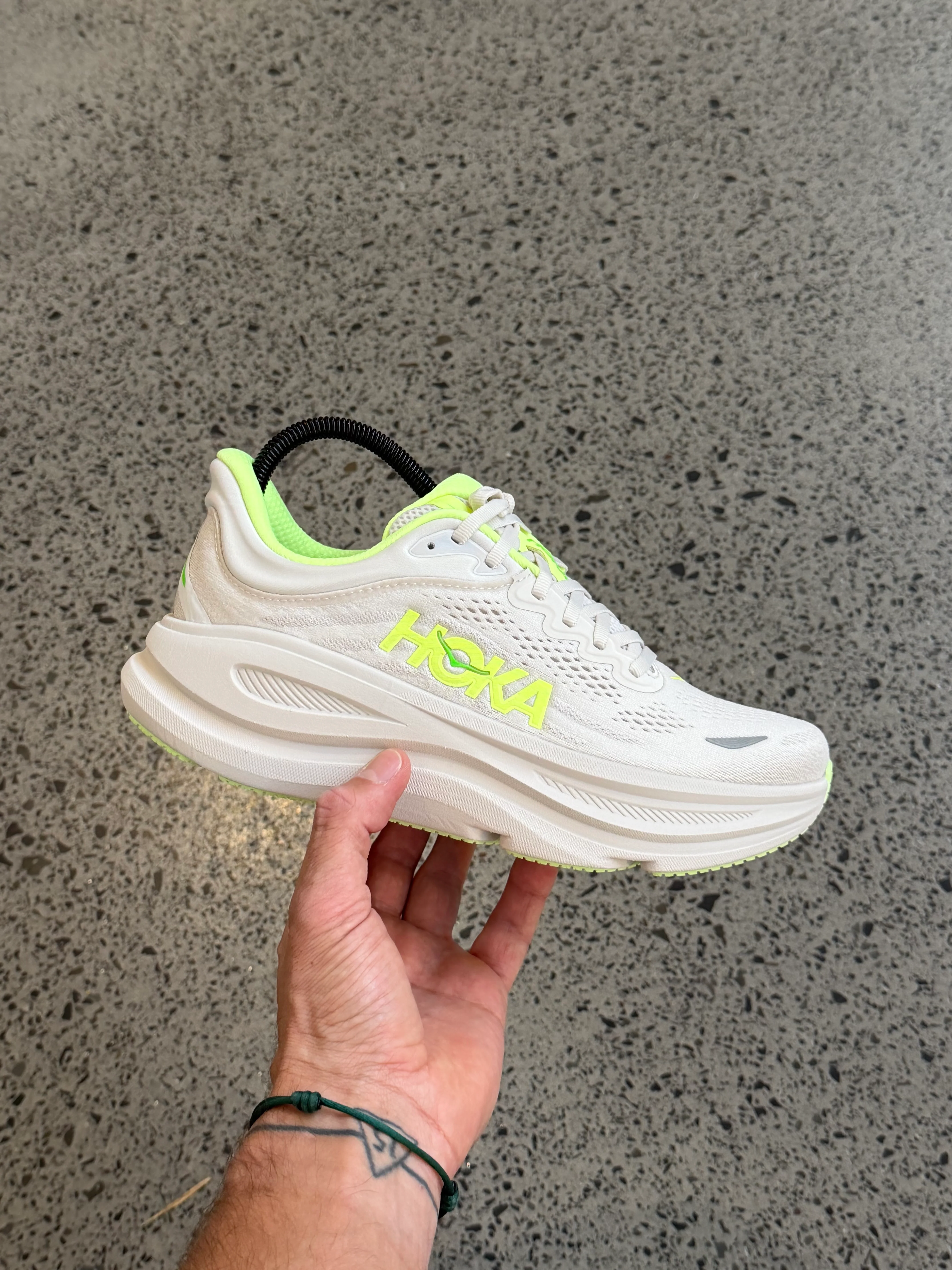 Hoka Bondi 9 Grout Neon Yuzu Men’s - Image 2