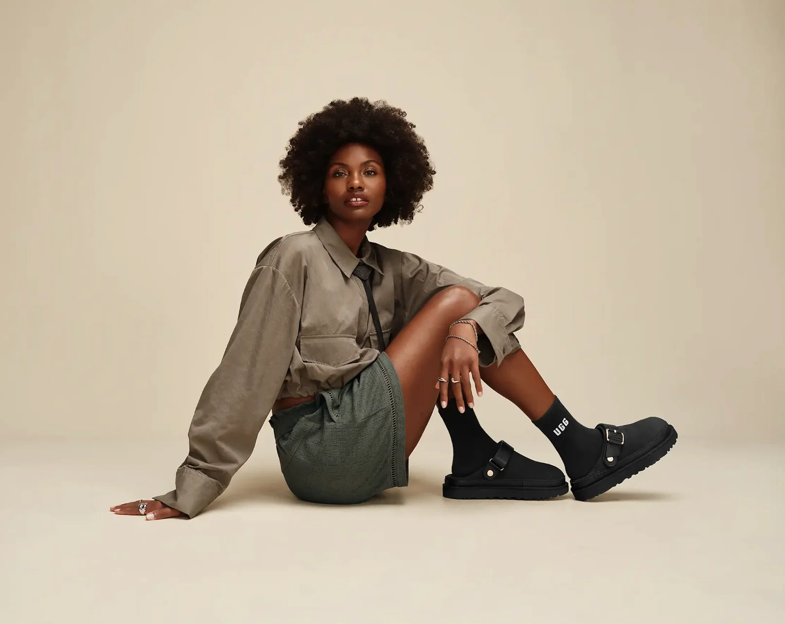 UGG Goldenstar Villa Clog Black Womenâs - Image 9